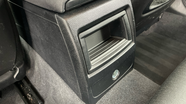 BMW 1 Series 118i [1.5] SE 5dr [Nav] Petrol Hatchback